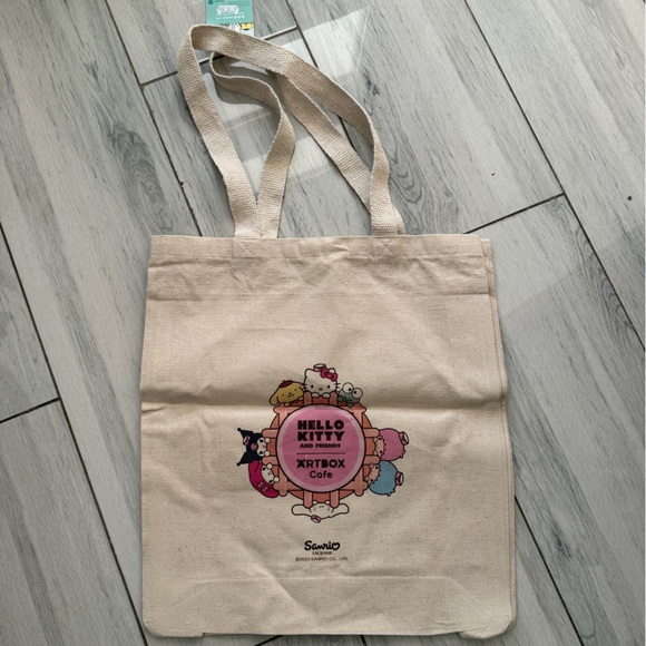 Hello Kitty Cream Tote Bag - Picture 3 of 7